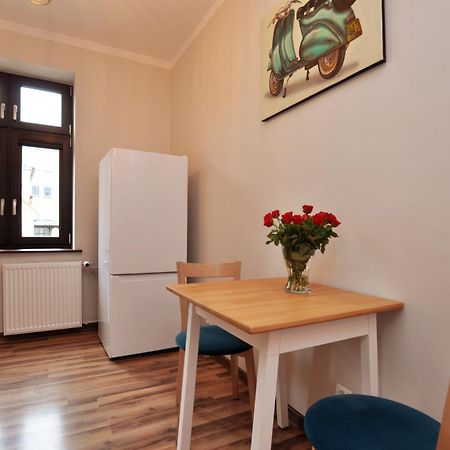 Stylowy 2-Pokojowy Apartament 5 Min. Od Rynku Wrocław Exteriör bild